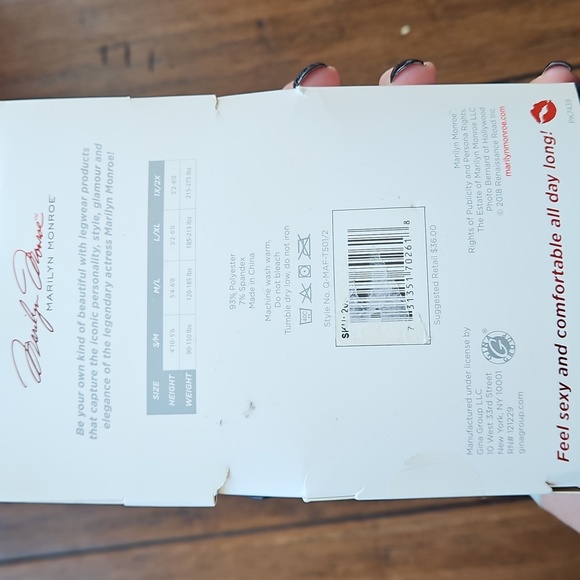 Marilyn Monroe Black Footless Tights - 2 Pair - Picture 4 of 5